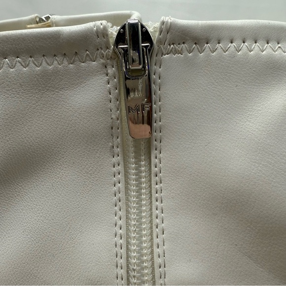 Marc Fisher Adia white ankle heeled boots size 8 - Picture 8 of 9